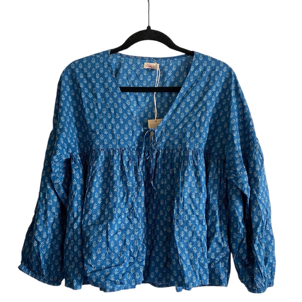 Faherty Lyla Top in Indigo Goni Floral